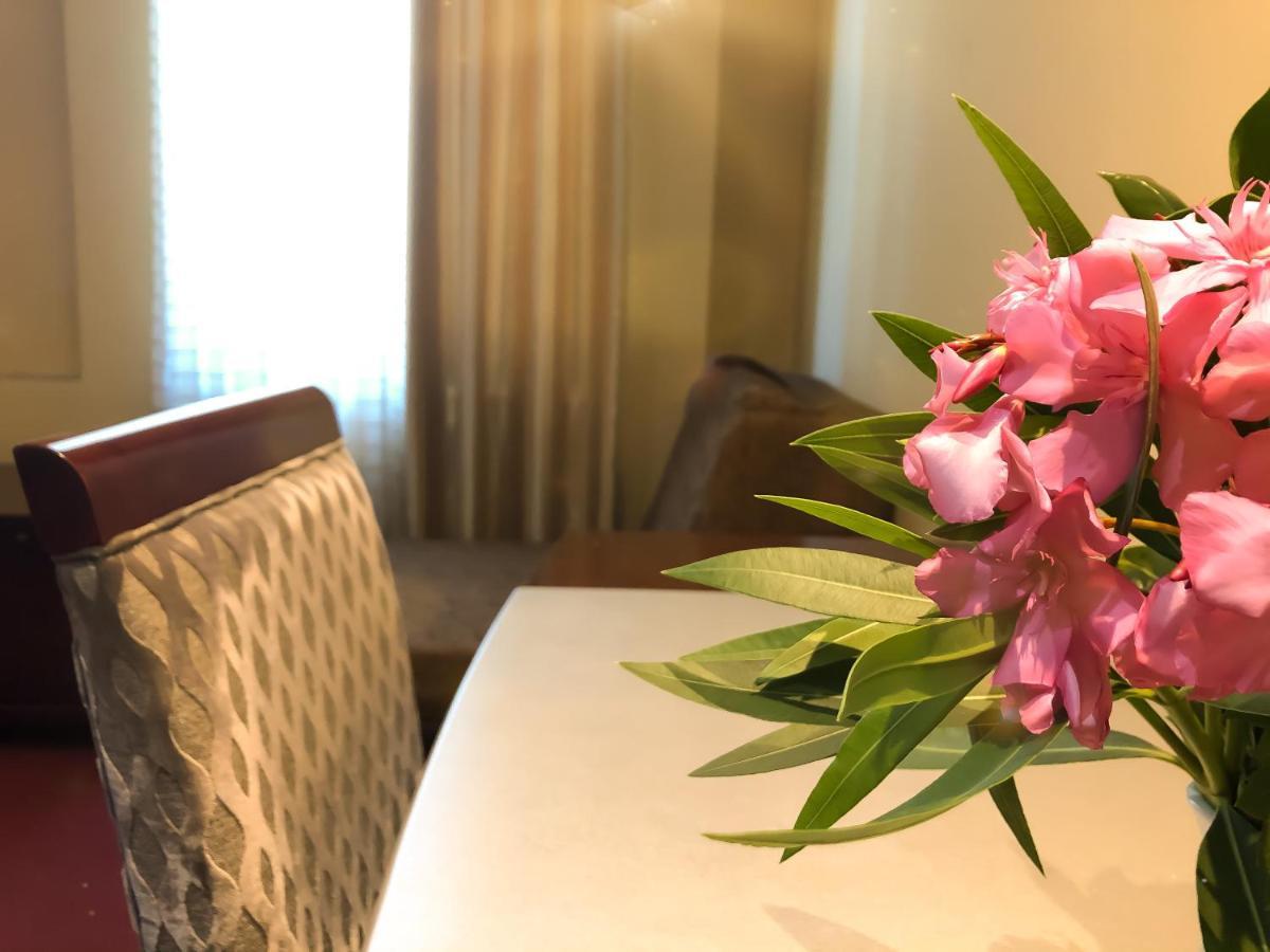 Hotel Arifi Shkodër Esterno foto