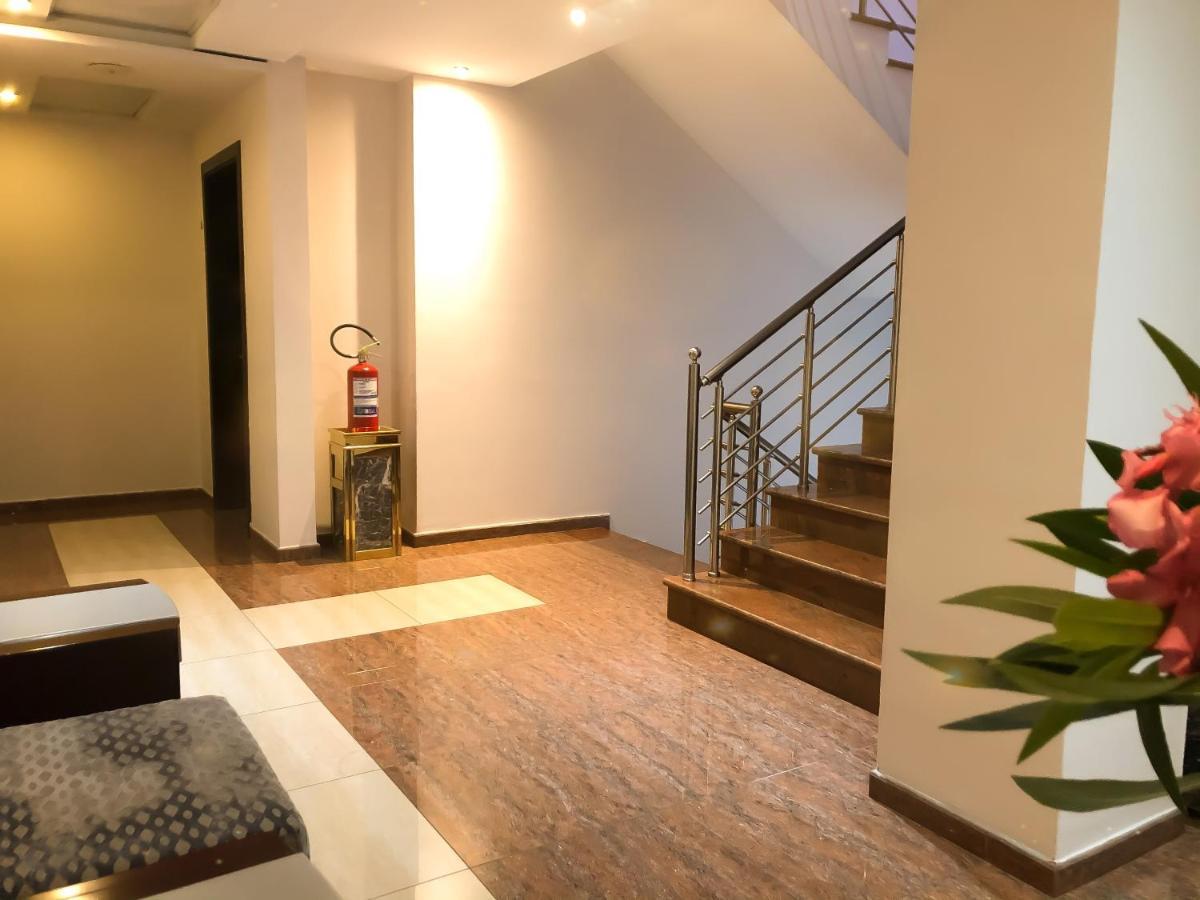 Hotel Arifi Shkodër Esterno foto