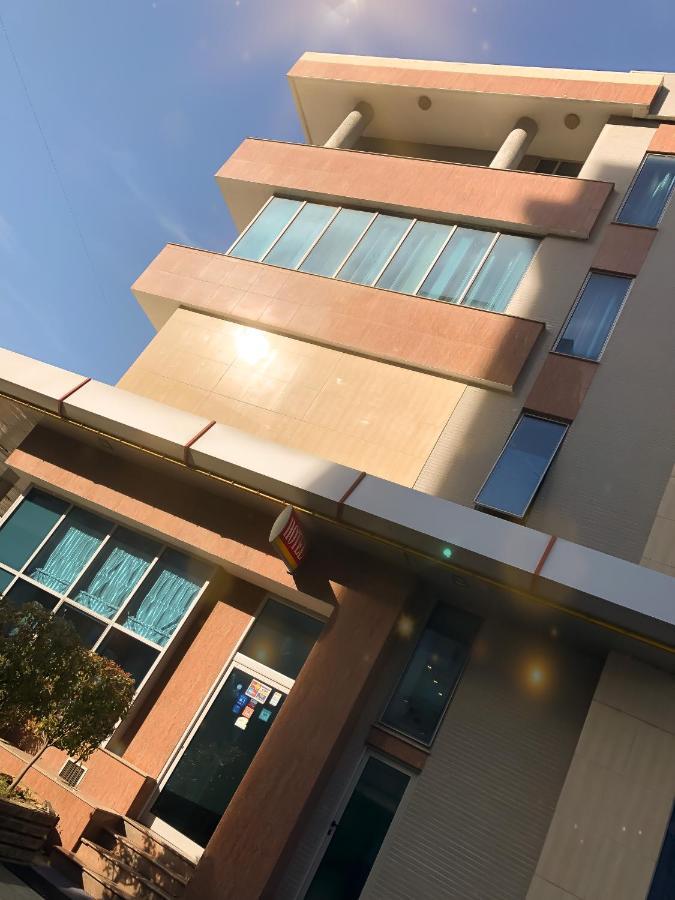Hotel Arifi Shkodër Esterno foto