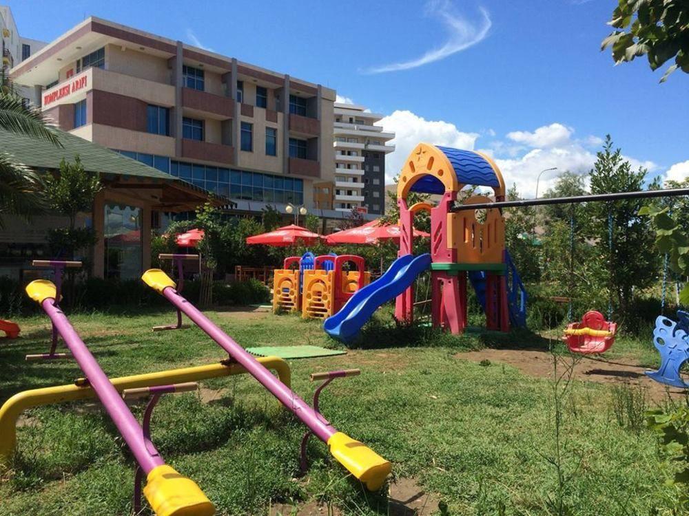 Hotel Arifi Shkodër Esterno foto