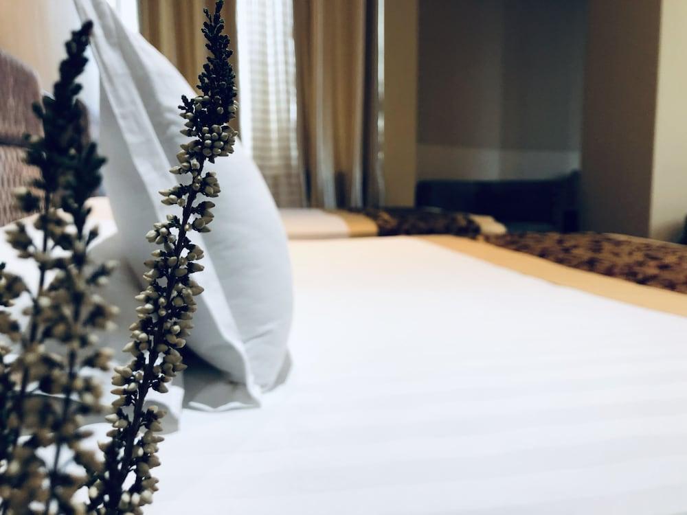 Hotel Arifi Shkodër Esterno foto