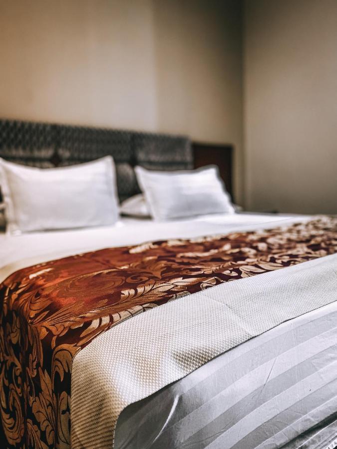 Hotel Arifi Shkodër Esterno foto