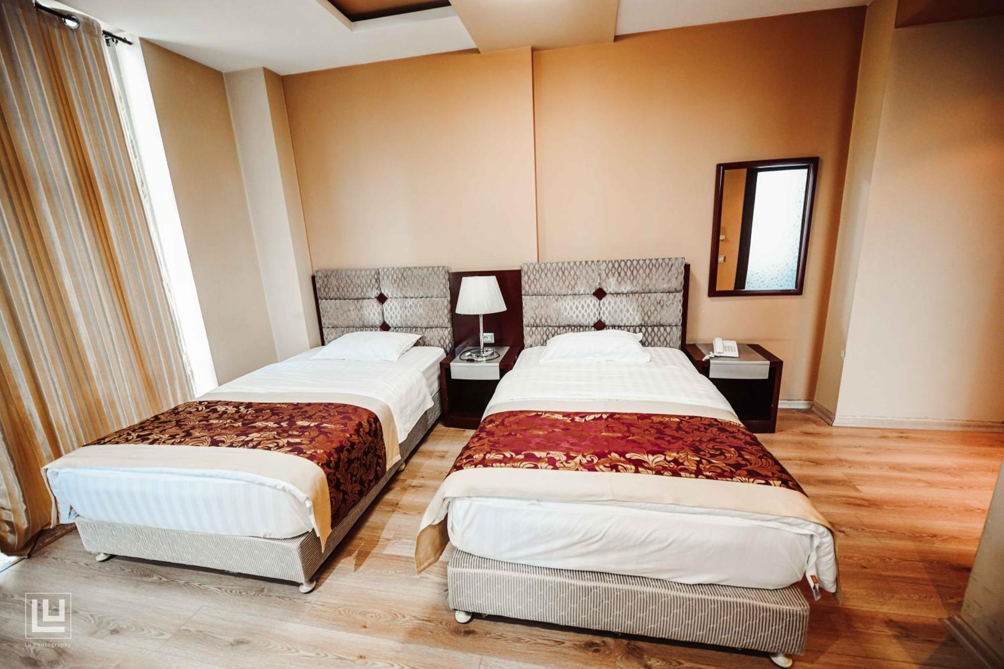 Hotel Arifi Shkodër Esterno foto