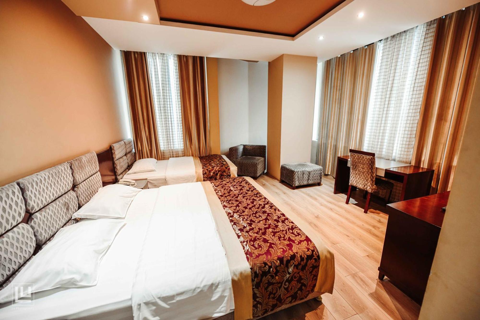 Hotel Arifi Shkodër Esterno foto
