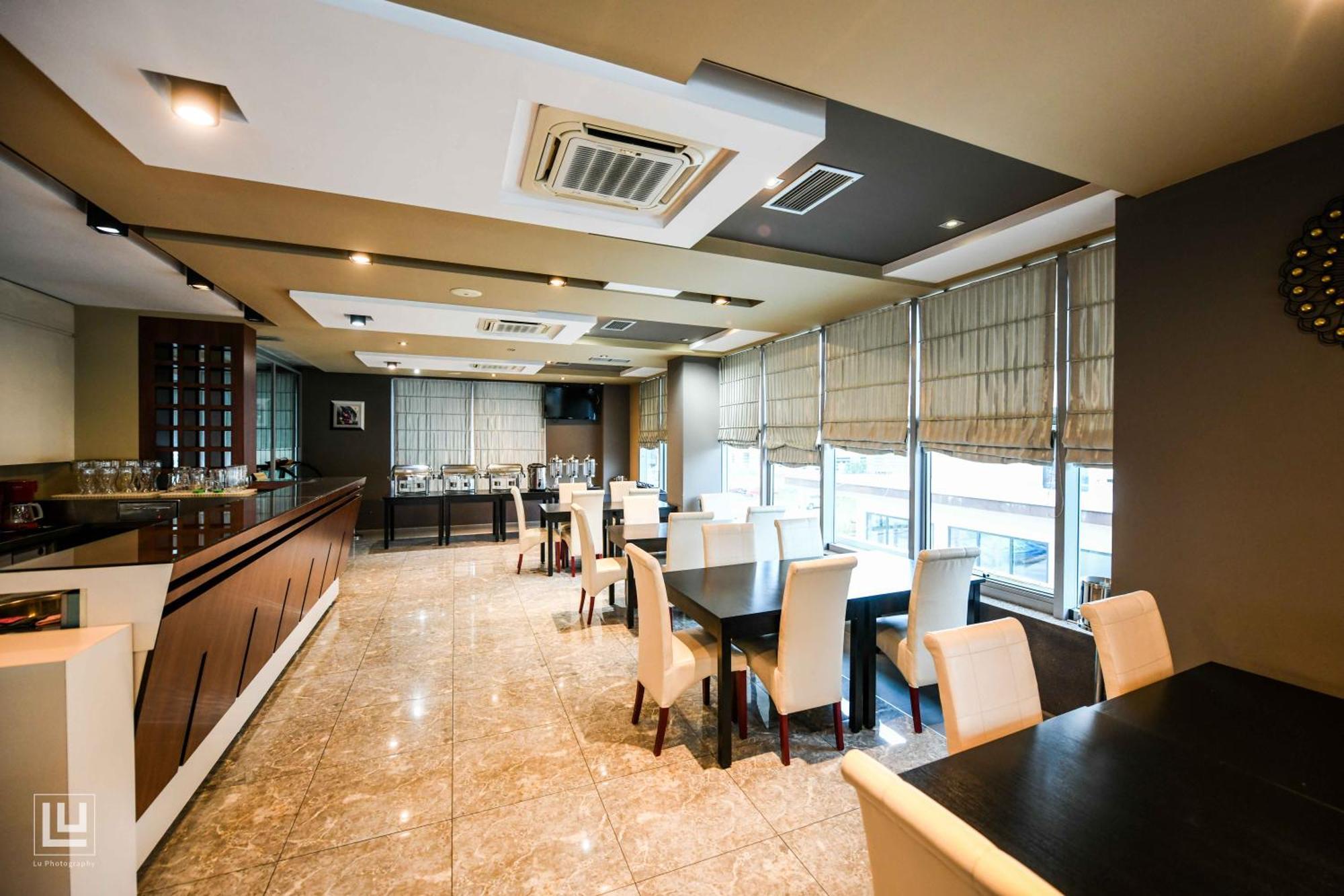 Hotel Arifi Shkodër Esterno foto