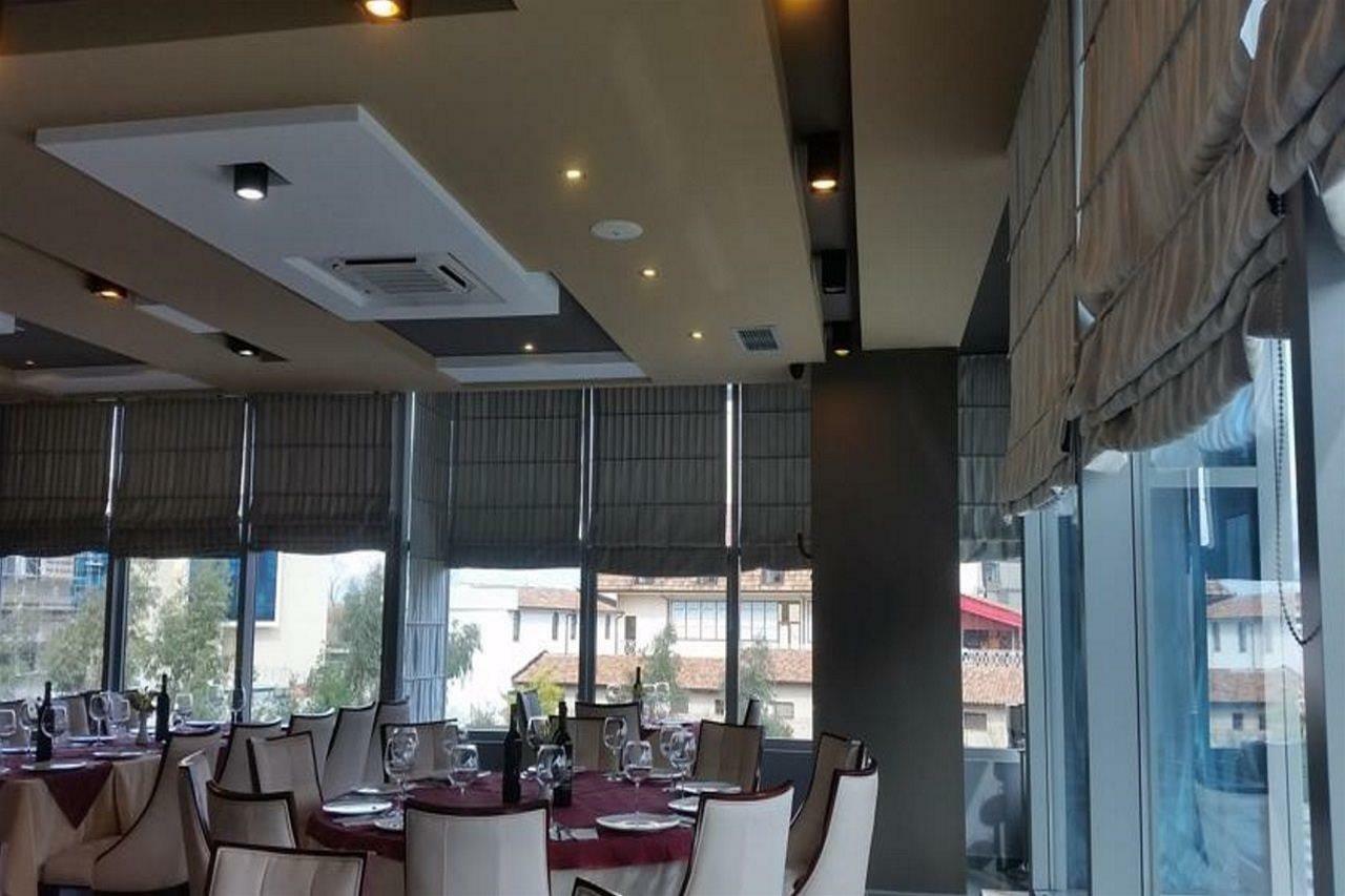 Hotel Arifi Shkodër Esterno foto