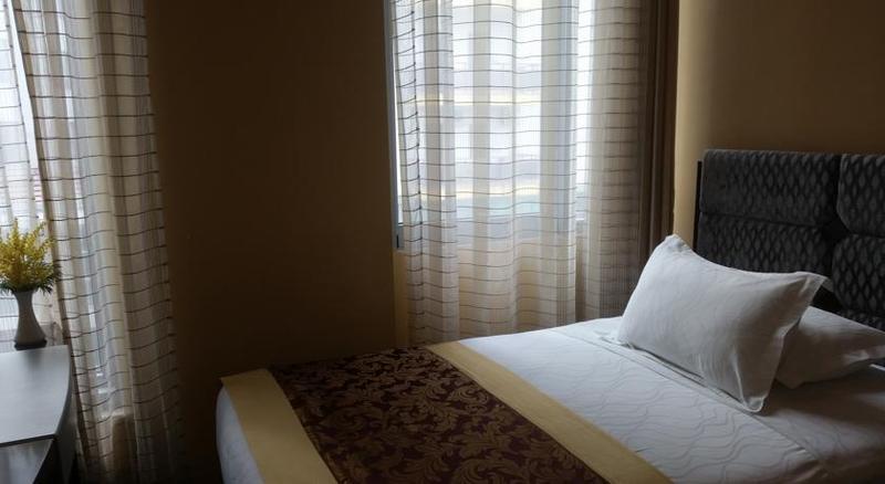 Hotel Arifi Shkodër Esterno foto